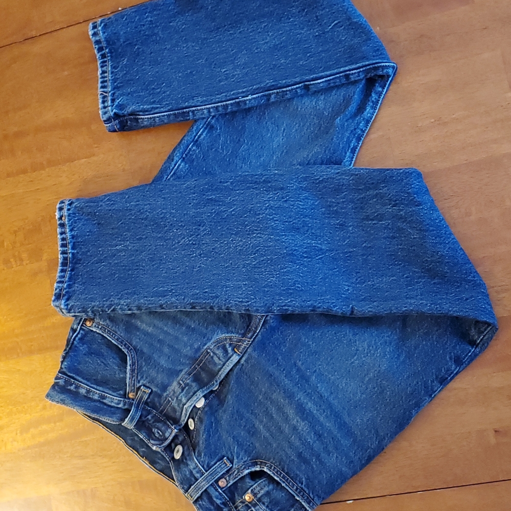 Levi's 501 Jeans size 25, 30" inseam Troy Horse wash